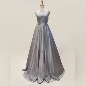 Tarik Ediz Silver gown